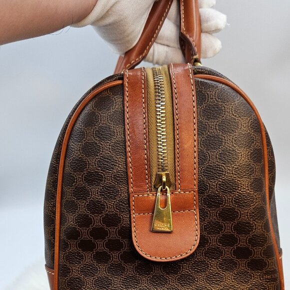 Céline  Macadam Boston30 - Picture 4 of 16